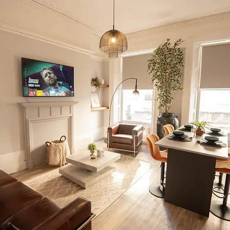 Stunning City Apartment In The Heart Of Plymouth Exterior foto