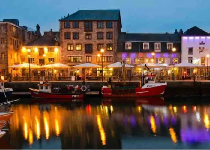 Stunning City Apartment In The Heart Of Plymouth